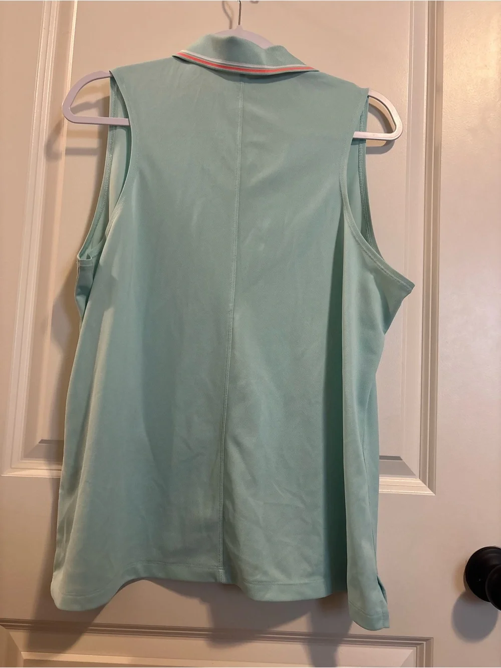 Nike Mint Green Sleeveless Polo Tank Top with Pink-Trim Collar